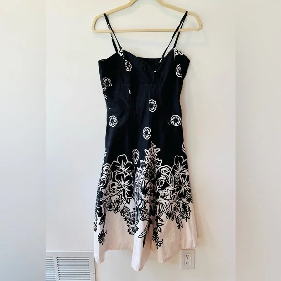 Black and White Floral Midi Sundress, Boutique European Brand, Size 4 - Picture 1 of 7